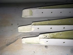 Trailing tips formed with flocked epoxy to ensure a proper keying with the skins, and extension in the case of the elevator to the correct length. The added support also enabled better tapering to avoid bumps in the skin surface