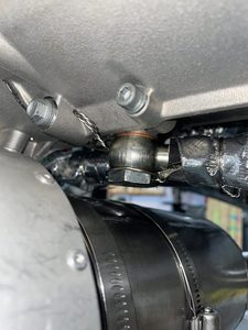 header image for Torque and safety wire crank case banjo coupling